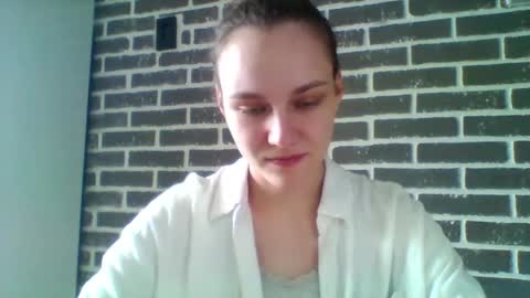 dolcezza_ online show from April 29, 11:24 am