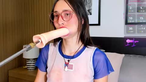 Bella  online show from January 15, 7:53 pm