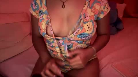 Snapshot of doll_dolcce chatting on November 2, 6:17 am doll dolcce online show from November 2, 6:17 am