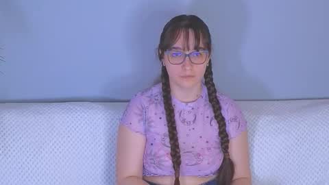 Tessa online show from April 23, 2:52 pm