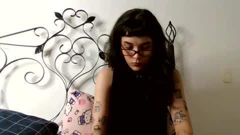 dominatrixkimmy online show from March 25, 12:27 am