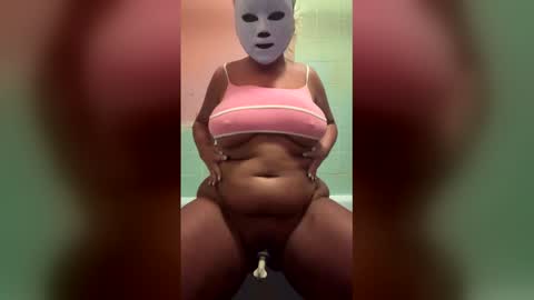 don996882242 online show from May 10, 8:11 pm