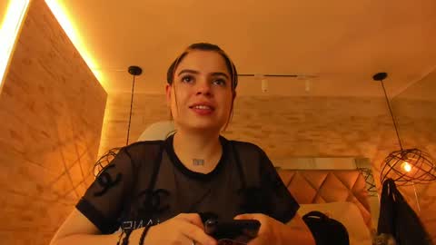  DOROTHY online show from February 28, 3:04 am