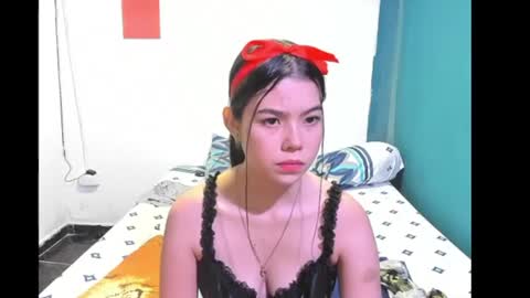 Laura online show from June 15, 11:38 pm