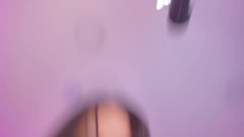 Snapshot of dream_nena chatting on October 21, 5:11 am N E N A online show from October 21, 5:11 am