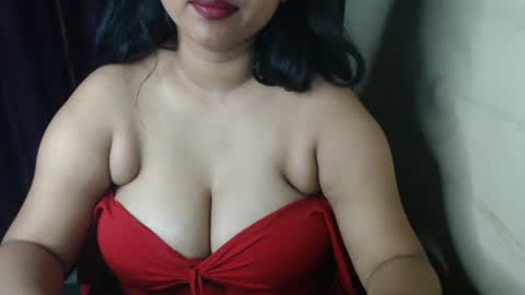 Dua online show from March 12, 9:17 pm