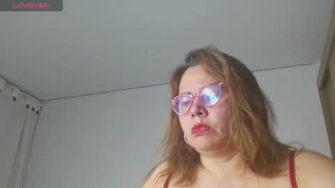 Im Dulce online show from March 10, 2:04 am