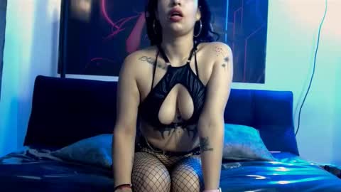 dulcebliss online show from March 5, 7:20 pm