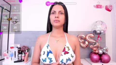 Snapshot of dulcecoleman chatting on February 10, 3:24 am Dulce online show from February 10, 3:24 am