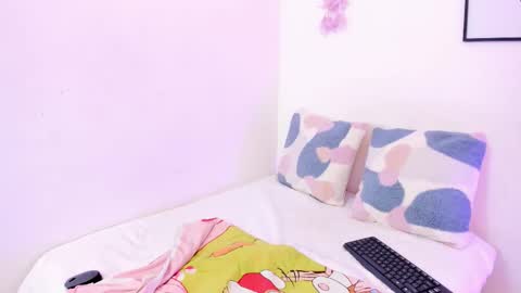 Dulce online show from November 8, 7:52 pm