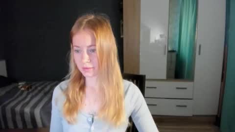 fansly - yourbestbaby online show from October 25, 10:01 am