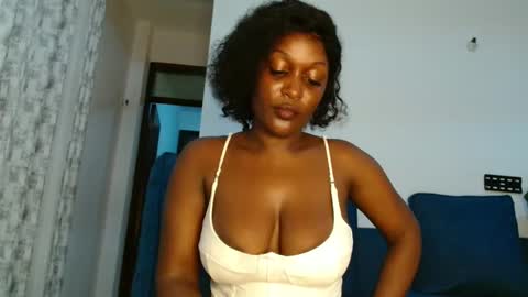 ebony online show from May 13, 1:00 am
