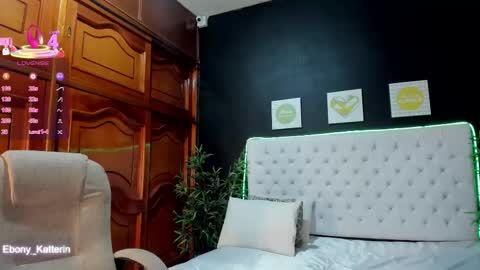 ebony_katterin online show from December 22, 11:02 am