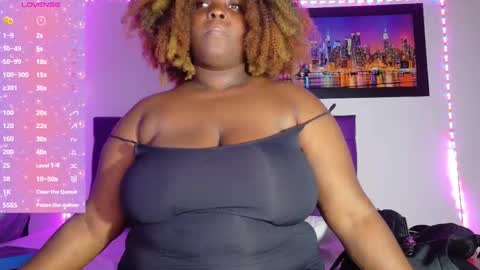 LINA  online show from March 29, 3:05 am