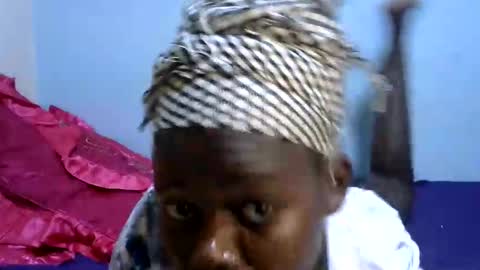 ebonybloom01 online show from June 4, 2:28 am