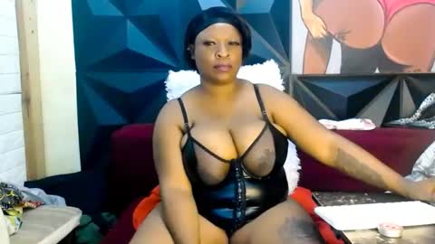 ebonyfancyfacexxx online show from February 12, 6:42 pm