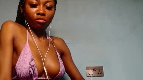 ebonyxxbabe online show from October 29, 8:40 am