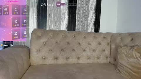 ebonyy_petite_69 online show from February 3, 6:40 am