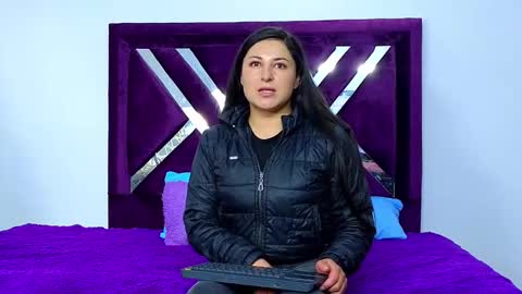 eimy__cute online show from November 18, 9:27 pm