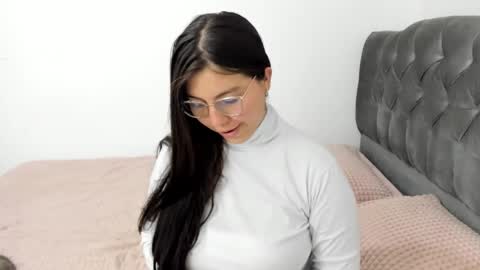 Snapshot of eimy_rose69 chatting on October 16, 7:44 am eimy_rose69 online show from October 16, 7:44 am