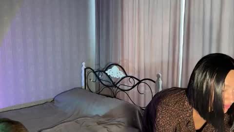 Lisa online show from March 2, 12:01 pm