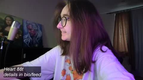 If you like it when I meow give me a thumbs up online show from February 9, 3:01 pm