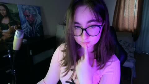 If you like it when I meow give me a thumbs up online show from January 30, 9:47 am