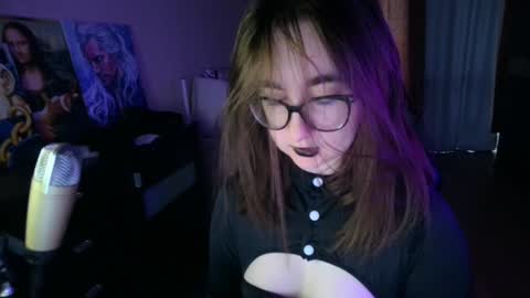 If you like it when I meow give me a thumbs up online show from January 21, 10:08 am