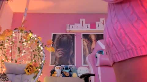 Ela online show from October 26, 5:25 am