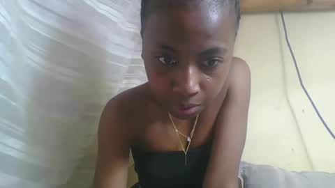 elalia1234 online show from September 20, 4:00 am