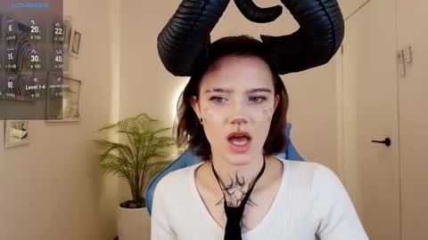 elastikiss online show from October 28, 2:39 am