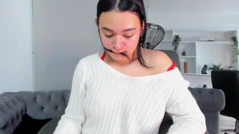 Snapshot of elen_cr chatting on October 8, 1:04 pm Elen CR online show from October 8, 1:04 pm