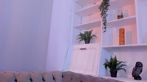 Snapshot of elen_cr chatting on September 9, 8:08 pm Elen CR online show from September 9, 8:08 pm