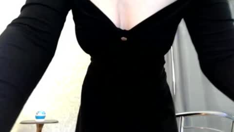 elenaza online show from October 25, 1:52 pm