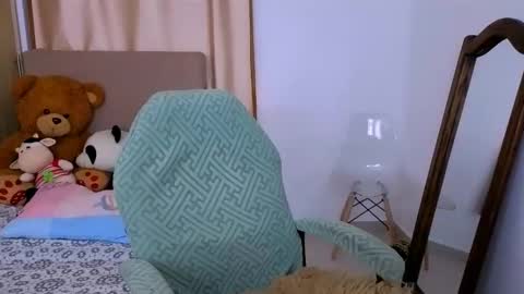 agnes online show from November 20, 7:26 pm