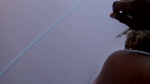 Elietthe online show from December 12, 10:45 am