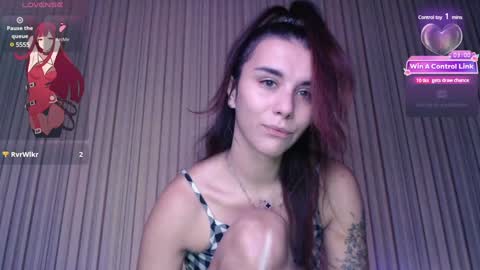 Snapshot of elina_posh chatting on December 22, 9:55 am Liza online show from December 22, 9:55 am