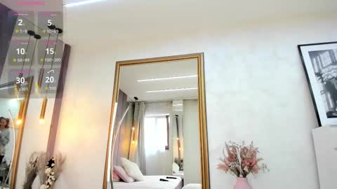 Elina online show from March 23, 8:31 am