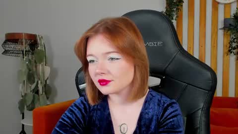 elinavale online show from July 20, 5:14 pm