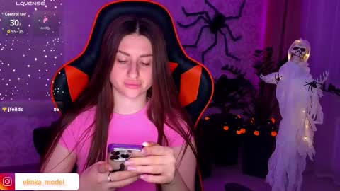 Snapshot of elinkalove chatting on October 24, 5:31 pm Elina online show from October 24, 5:31 pm