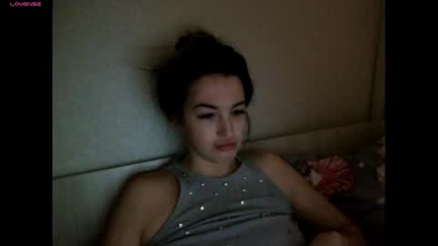 elisa_dove208 online show from January 7, 3:43 am