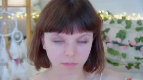 ElisabethDavis online show from May 13, 8:14 pm
