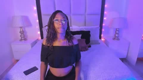 elisabettamonroy online show from January 13, 3:38 pm