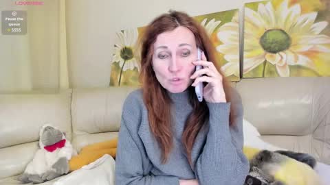 elizabeth_hottt online show from February 21, 11:44 am