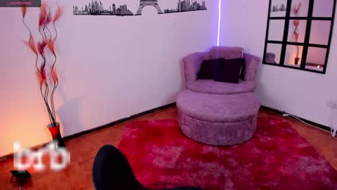 Elizabeth online show from January 16, 6:16 pm