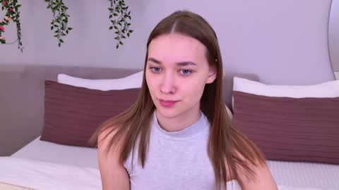 Elizabeth online show from February 27, 3:15 pm