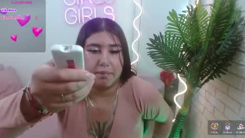 ella_tay1 online show from November 23, 11:45 am