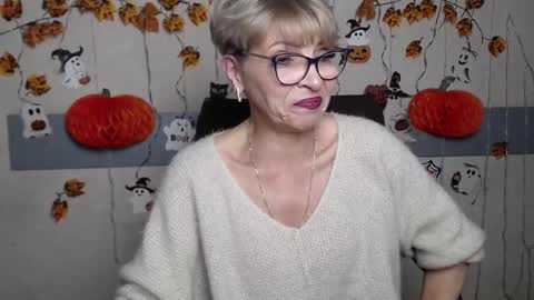 EllaBonito online show from November 16, 6:37 am