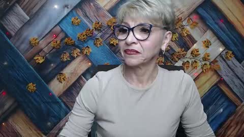 EllaBonito online show from December 1, 6:50 am