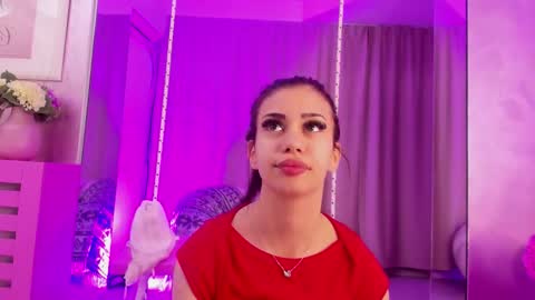 EllaBubbles online show from March 3, 2:45 pm